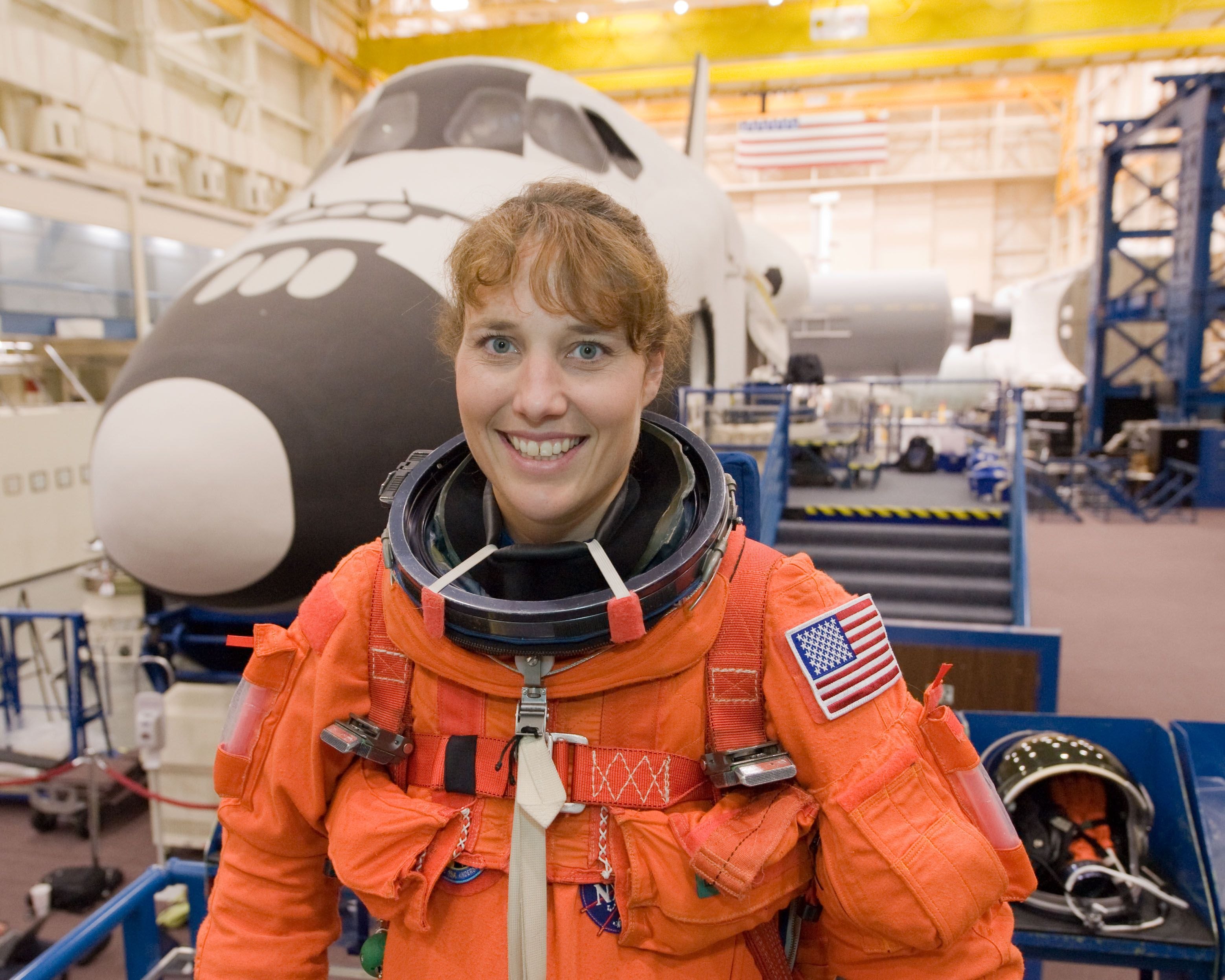 Женщина космонавт фото. Дотти Меткалф-Линденбургер.