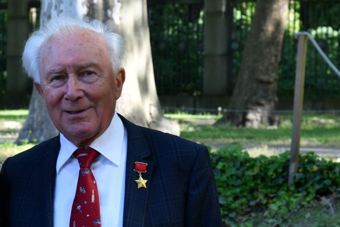 Валерий Быковский Восток-5