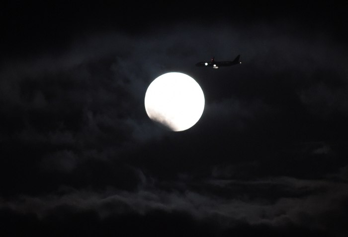 Лунное затмение 20 февраля