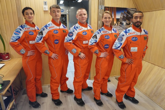 Sirius 21 участники