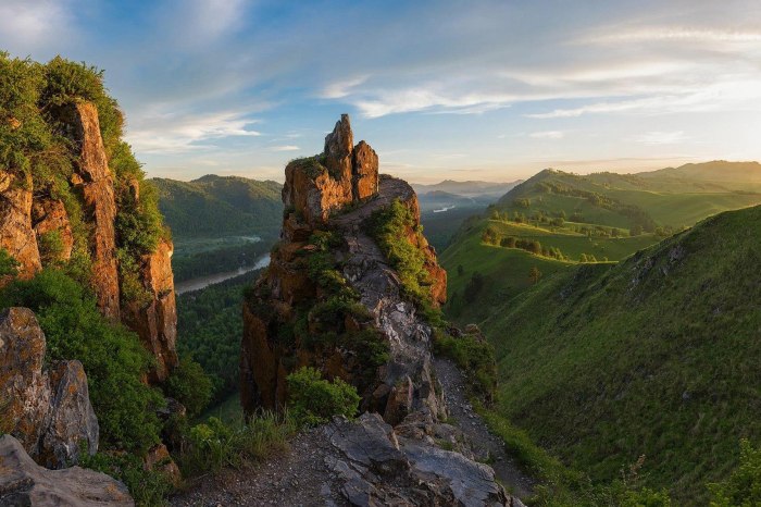 Горно-Алтайск гора чертов палец