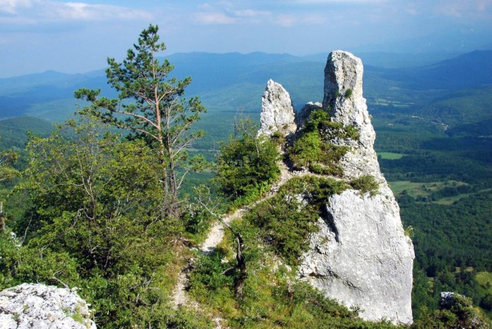 Гора чертов палец Алтай