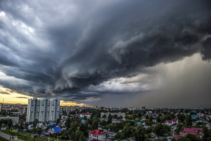 Ураган Исайя