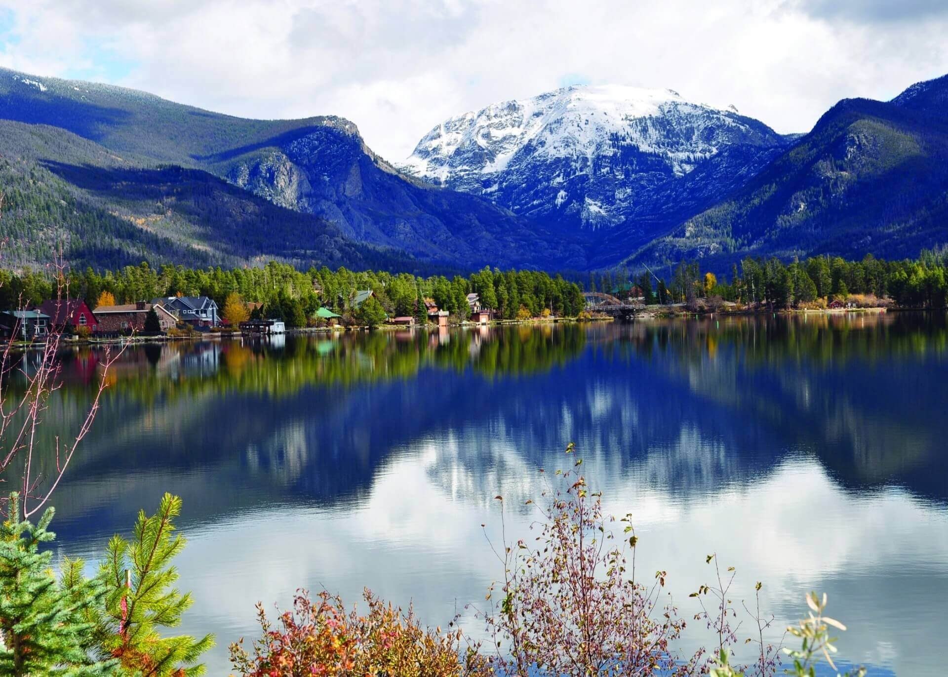 Grand lakes. Гранд Лейк Колорадо. Озеро Гранд Лейк. Лагуна Колорадо озеро. Скалистые горы Айдахо.