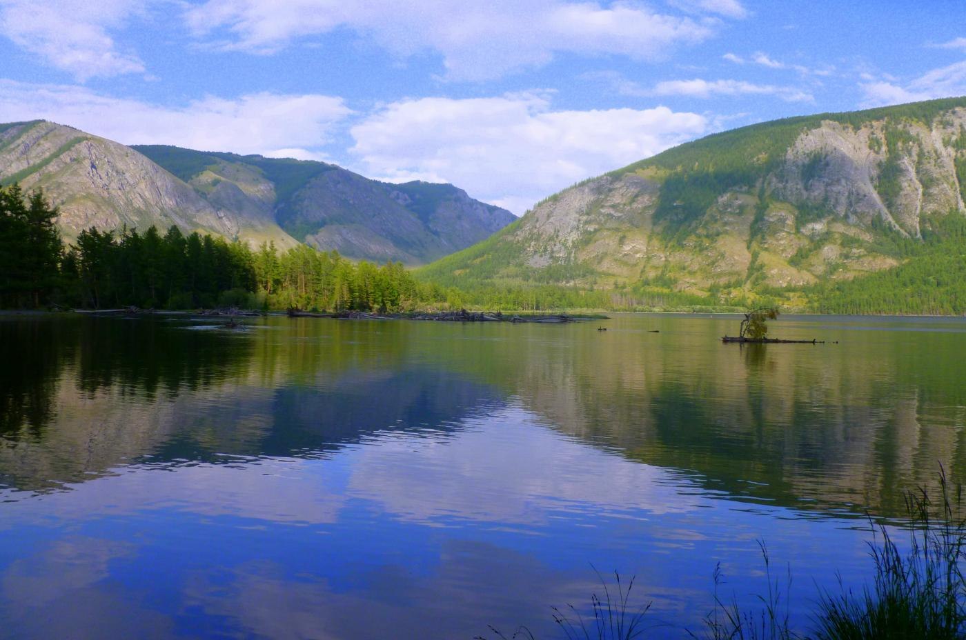 Сут хол. Озеро Чагытай Республика Тыва. Озеро нойон-Холь в Республике Тыва.