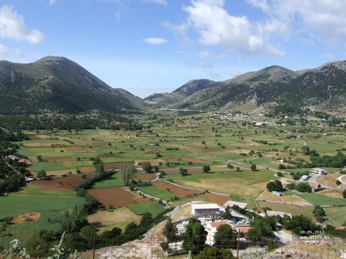 Остров Крит горы