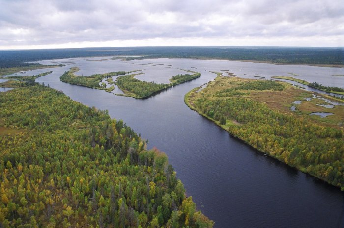 Кемь на карте Карелии