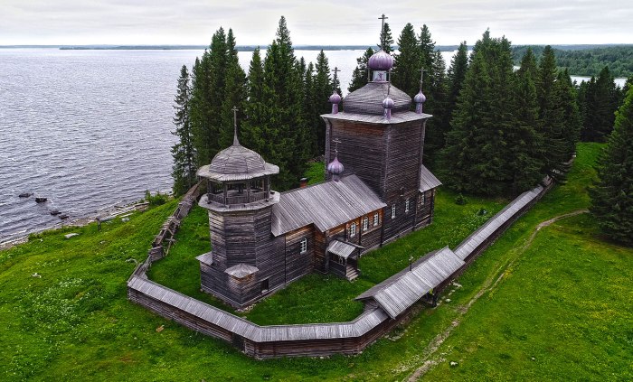 Троицкий Юрьегорский монастырь