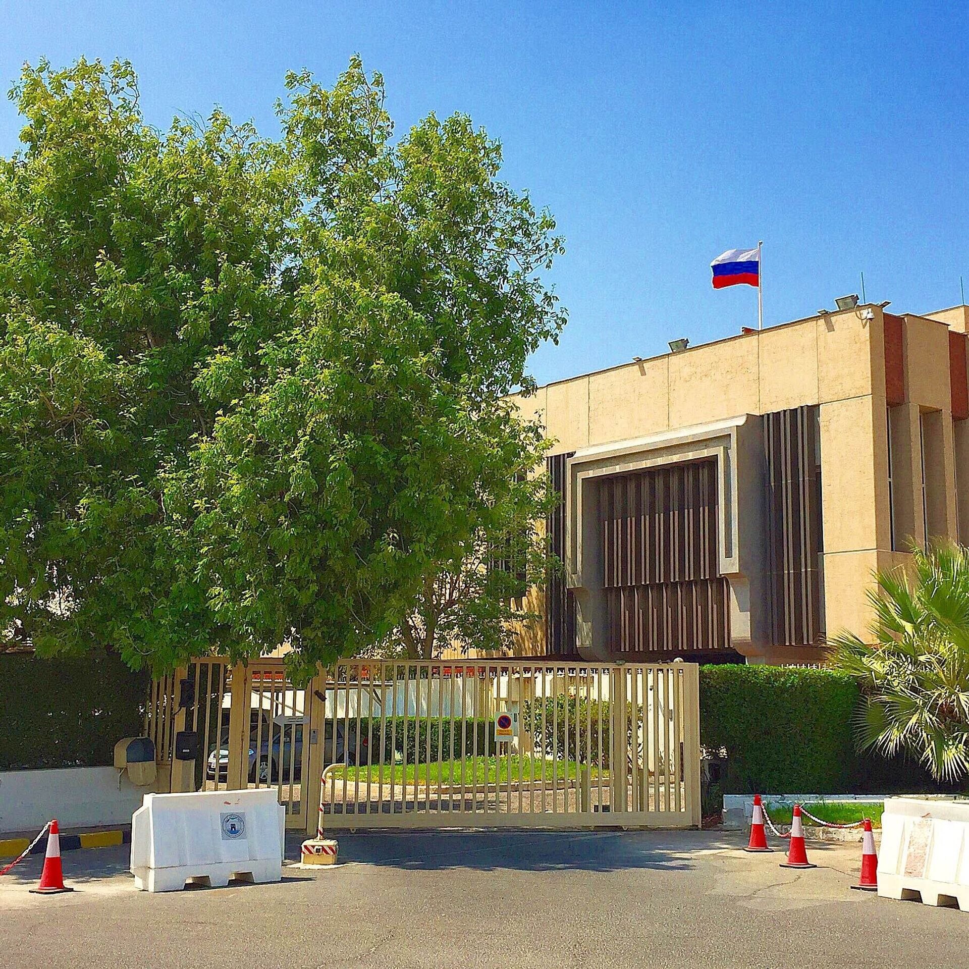Коста рика посольство. Посольство России в Кувейте. Посольство Кувейта в Москве. Кувейт посольство России в Кувейте. Посольство США В Кувейте.
