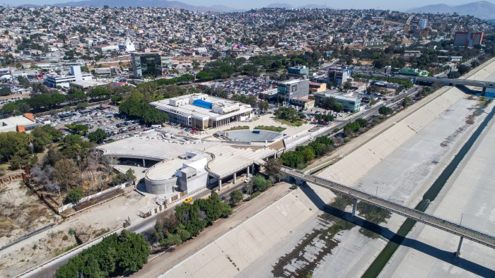 Avenida Revolucion Тихуана