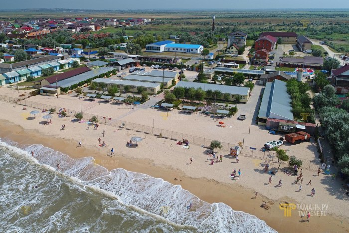 Станица Голубицкая зоопарк Лукоморье