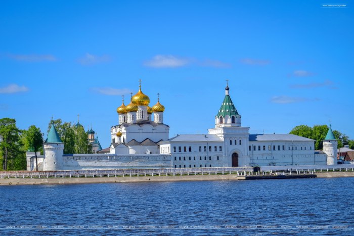 Ипатьевский монастырь Кострома