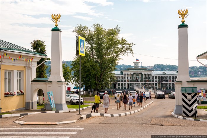 Волжская набережная Кострома