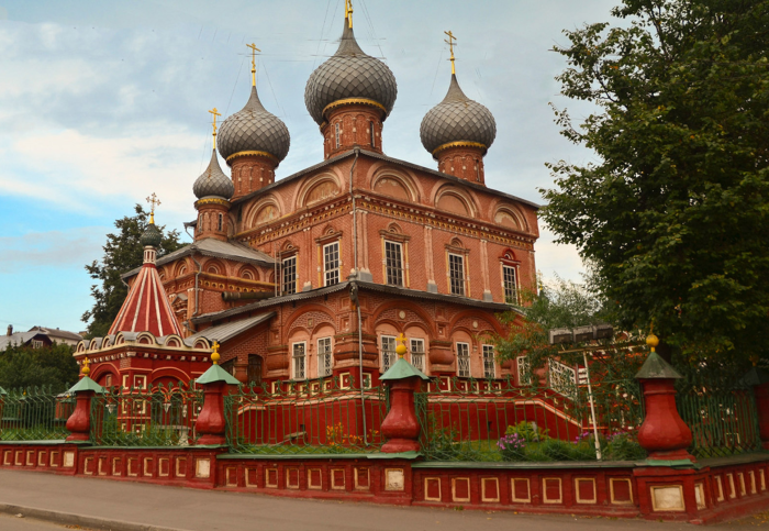 Церковь на Дебре Кострома