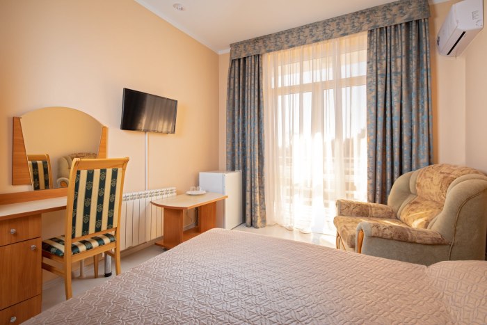 Kompass Hotel круиз Геленджик 3*