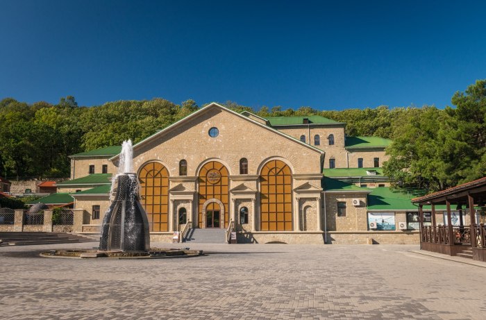 Исторический комплекс Абрау-Дюрсо