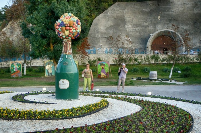 Памятники Абрау Дюрсо