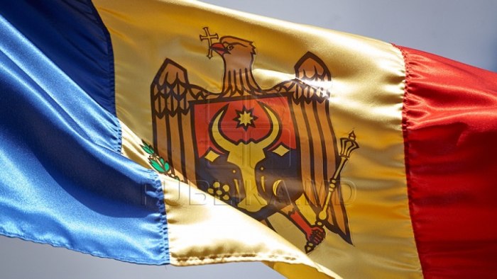 Развивающийся флаг Молдавии