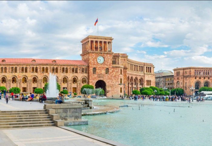 Republic Square Ереван