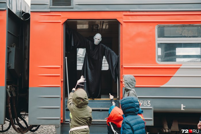 Гарри Поттер Хогвартс экспресс