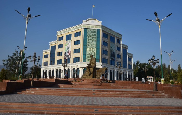 Дворец нации Душанбе