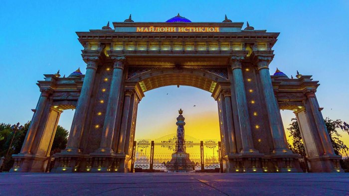 Парк Истиклол