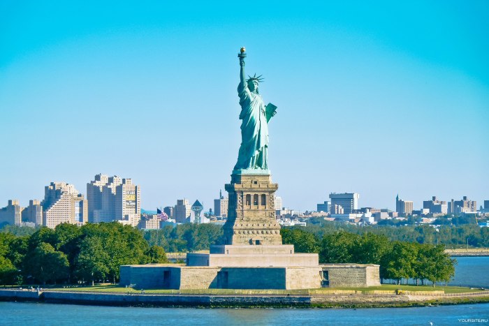 New York статуя свободы