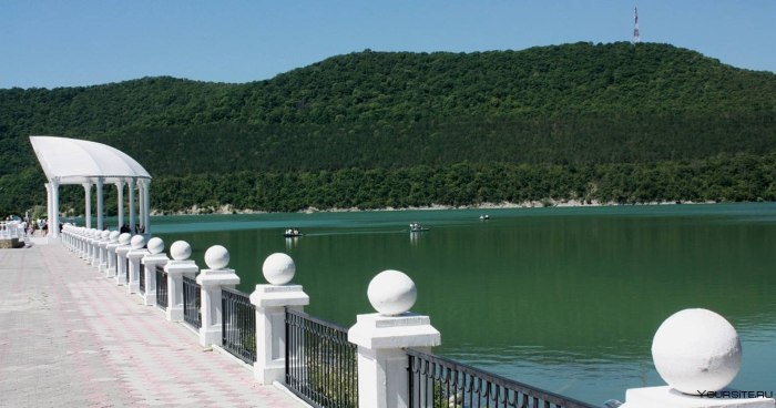 Завод Абрау Дюрсо озера Абрау