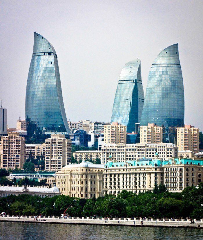 Пламенные башни Flame Towers