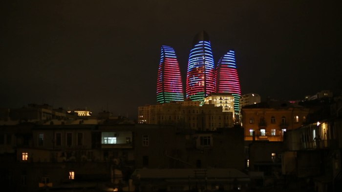 Баку башни пламени
