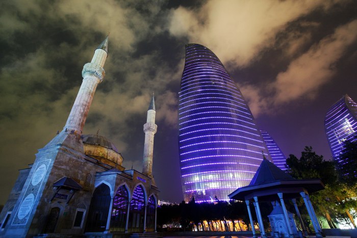 Пламенные башни Flame Towers