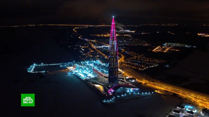Лахта центр снизу