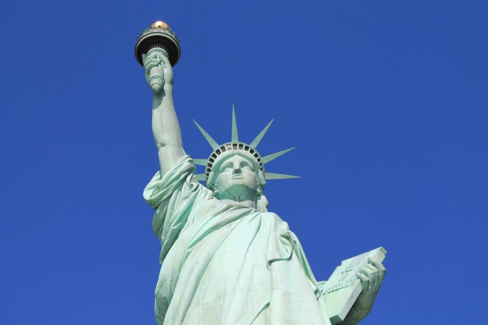 Статуя независимости США