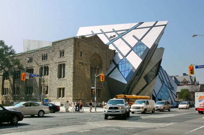 Claude Watson School