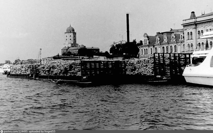 Яхта xenika