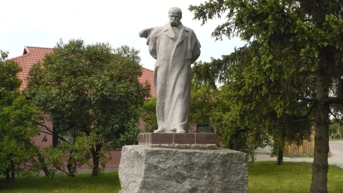 Бородянка памятник Тарасу Шевченко