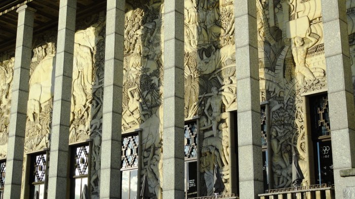 Palais de la porte dorée дворец золотых ворот