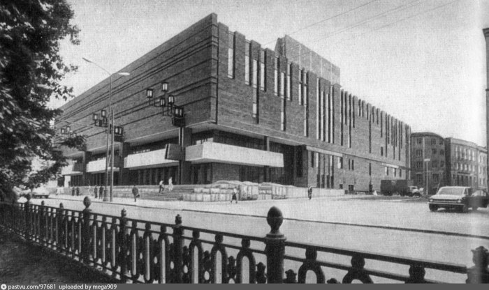 Театр оперы и балета Казань логотип