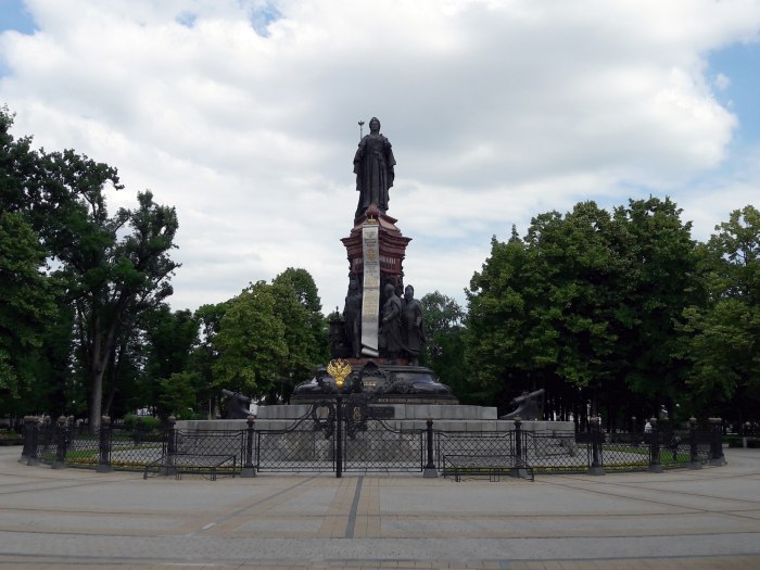 Памятник Екатерине в Нахичевани-на-Дону