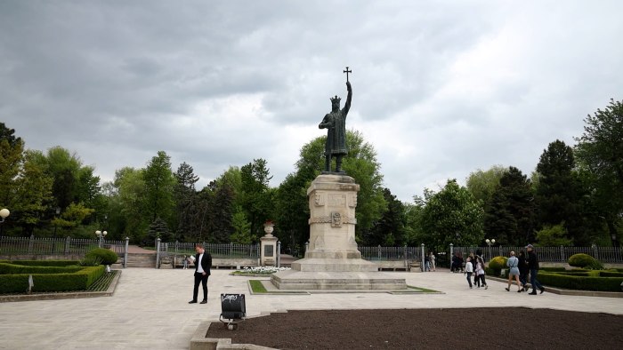 Штефан Великий памятник