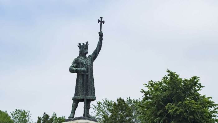 Stefan cel mare памятник