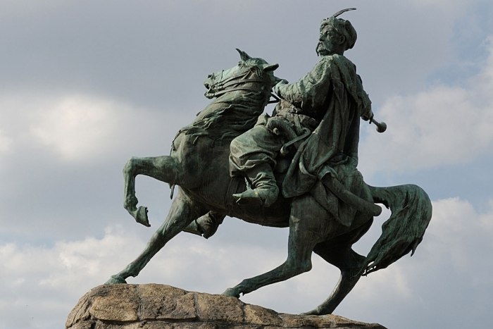Памятник Богдана Хмельницкого в Киеве