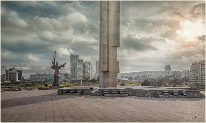 Минск город герой здание