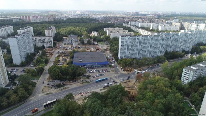 Станция метро Славянский мир на карте Москвы