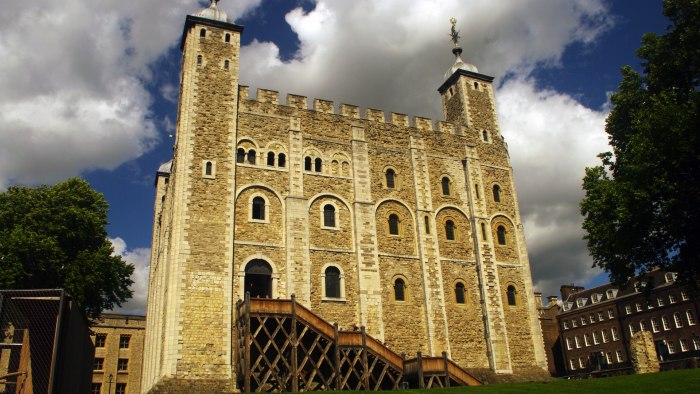 Tower of London дворец