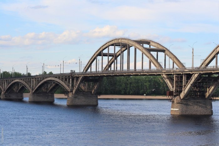 Стройка моста