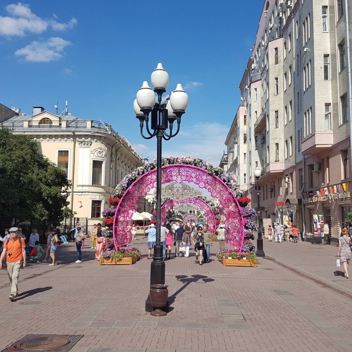 Старый Арбат пешеходная улица