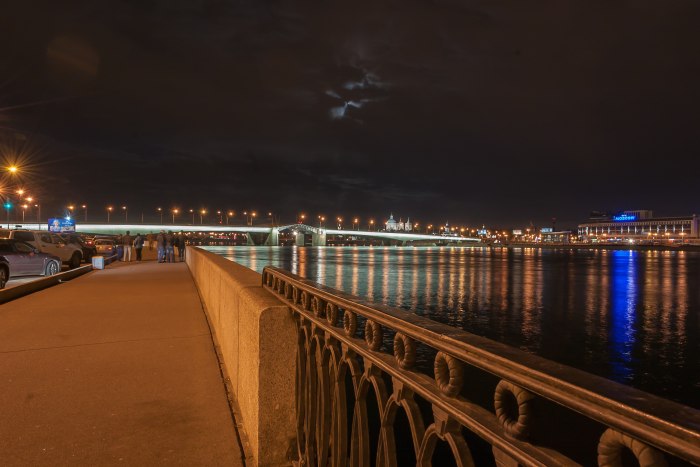 Мост Александра Невского