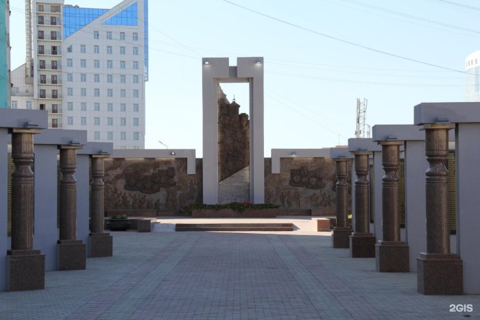 Памятник Аэрокобра Якутск