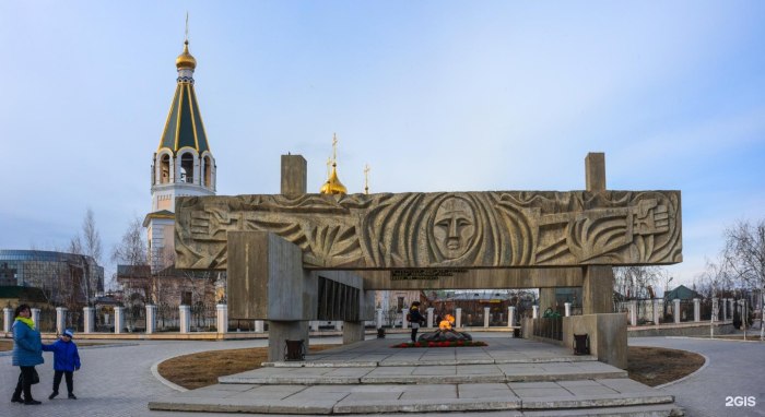Памятник Триумф Якутск